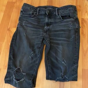 American Eagle men’s jeans